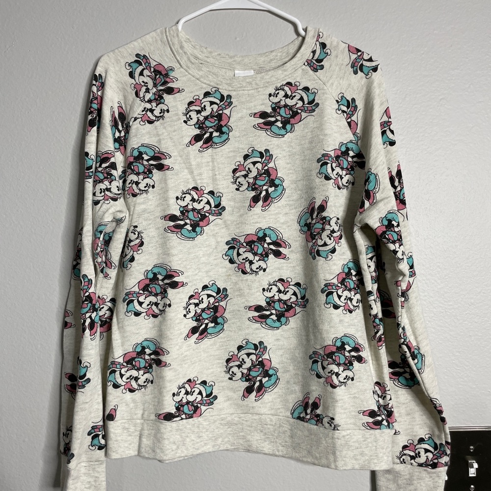 Disney Mickey and Minnie holiday sweater Large L